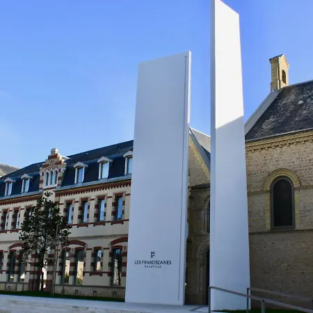 Les Arts-1 By Interhome Deauville