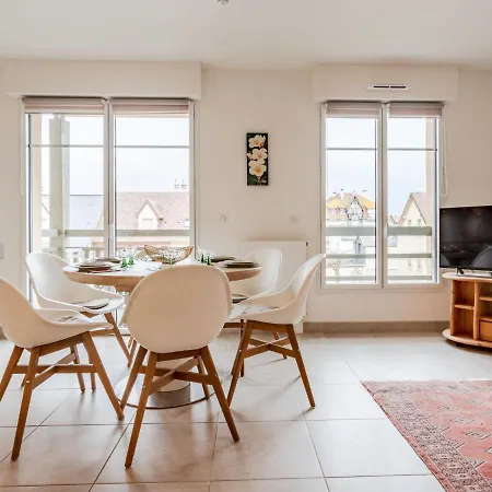 Les Arts-1 By Interhome * Deauville